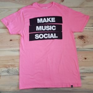 Hurley neon pink Ultimate Era shirt, size SMALL